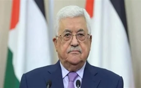 أبو مازن يشيد بجهود الرئيس عبد الفتاح السيسي في دعم القضية الفلسطينية