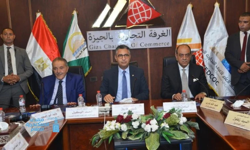 اجتماع مثمر بين وزير التموين وشعبة تجار البقالة والمواد الغذائية