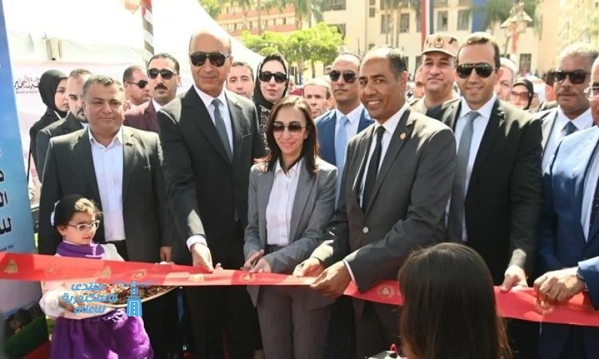 محافظ البحيرة تطلق فعاليات معرض دمنهور الثامن للكتاب بلمسة ثقافية مميزة