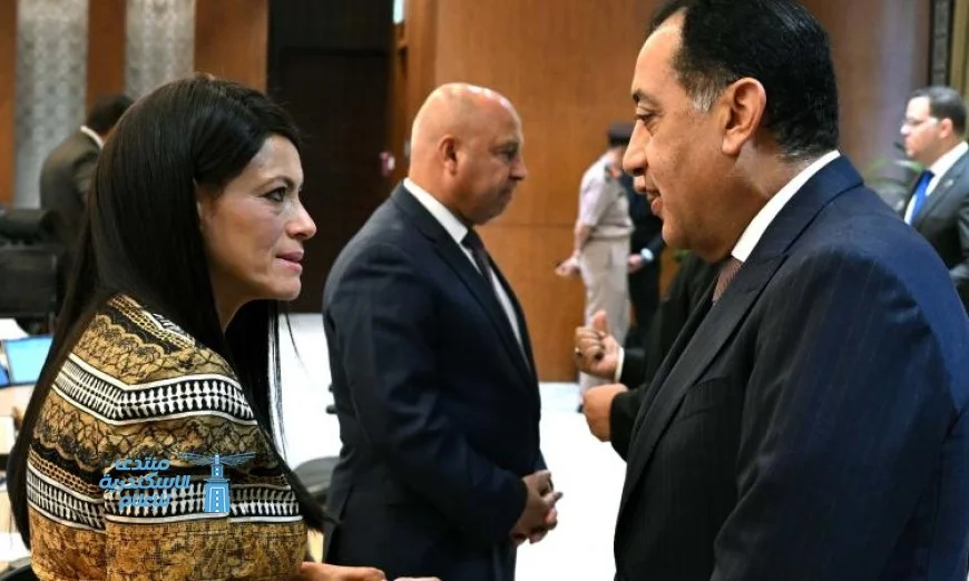 وزيرة التخطيط تكشف عن أداء الاقتصاد المصري في الربع الرابع