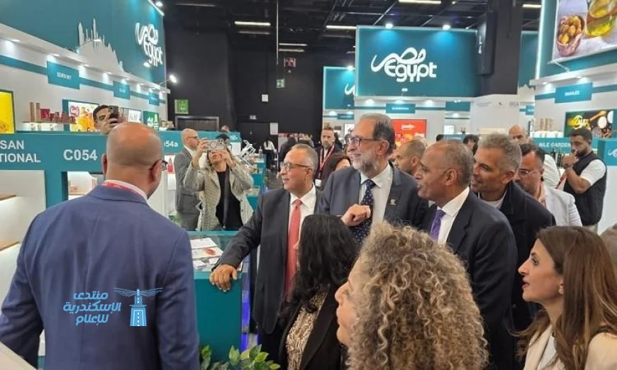 رئيس هيئة سلامة الغذاء يفتتح الجناح المصري في معرض أنوجا الدولي