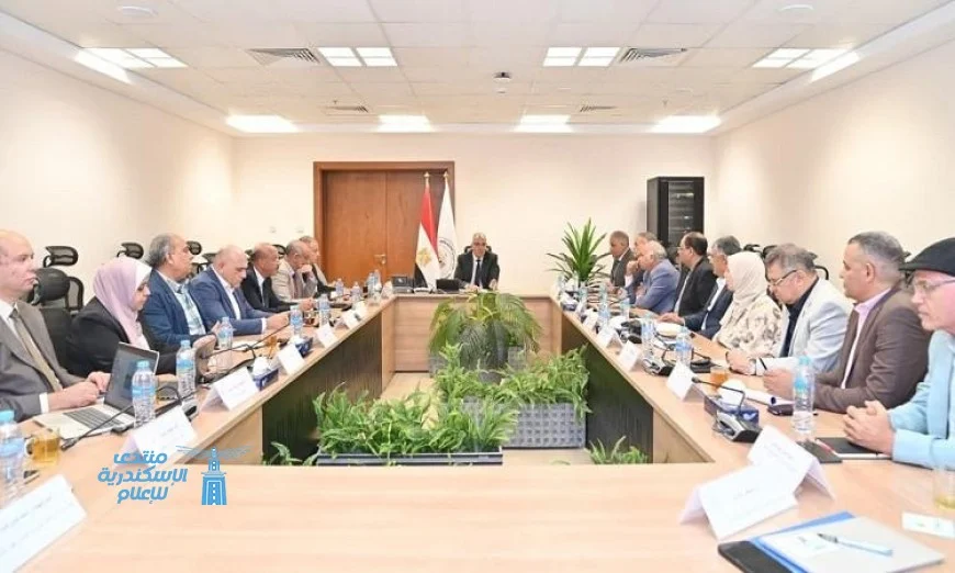 إجراءات شاملة من الدولة لحماية المواطنين يعلنها وزير الري