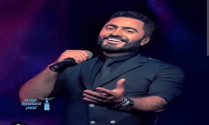 تامر حسني يبعث تحية قلبية لأشرف زكي ويدعم شباب المسرح المصري
