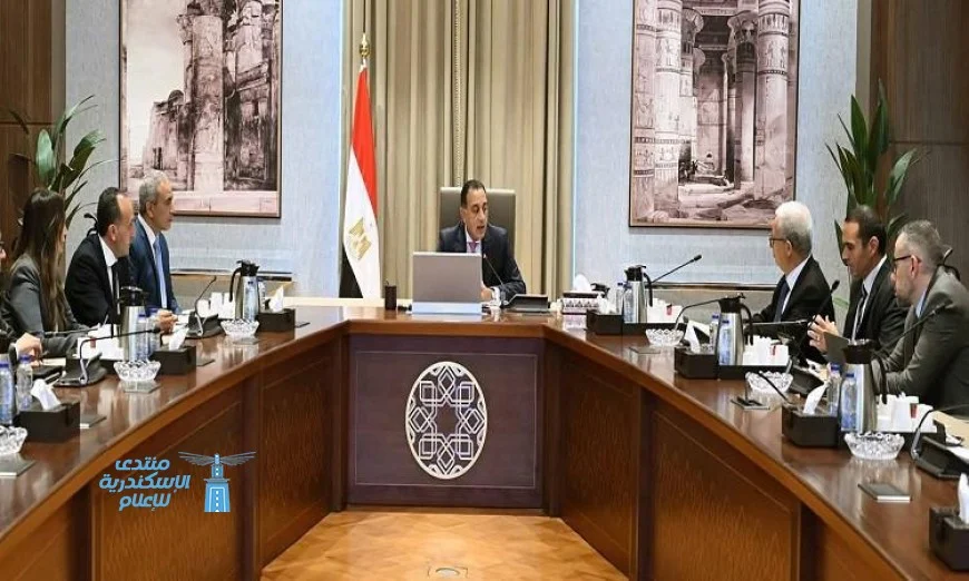 مدبولى يكشف: كيف تسير مؤشرات الاقتصاد بصورة إيجابية ويدعو لجعل المواطن يشعر بالتحسن