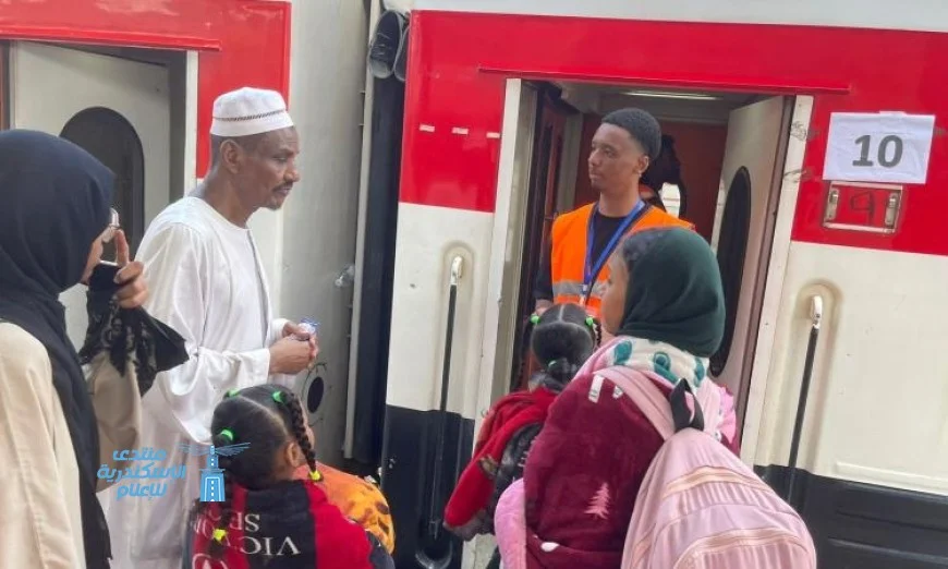 سكك حديد مصر تستمر في تعزيز عودة السودانيين إلى وطنهم بسهولة