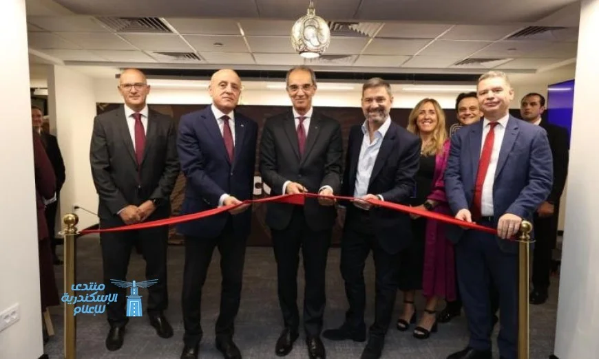 افتتاح وزير الاتصالات لمركز شركة فاوندإيفر العالمية في الأقصر بالصور