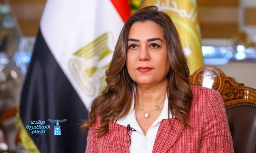 عوض يعلن عن تخصيص شبابيك في مراكز المحافظات لخدمات المستثمرين بالمراكز التكنولوجية