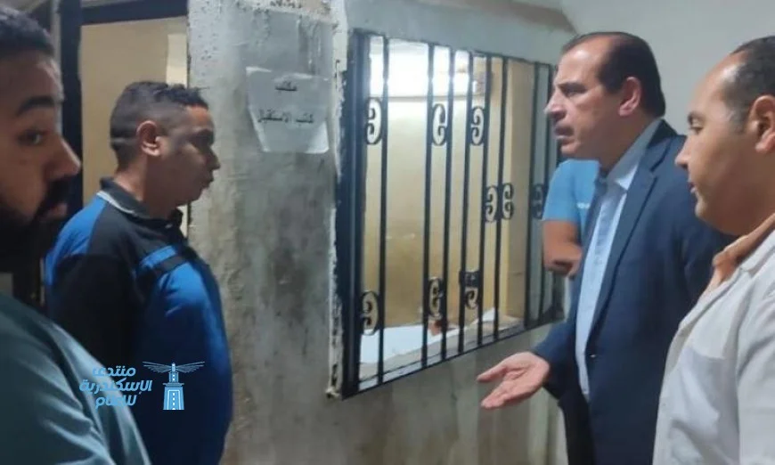جولة ليلية مفاجئة لنائب وزير الصحة في مستشفى أم المصريين العام