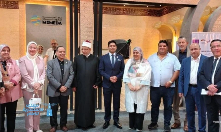 قيادات الدولة تمنح شهادة تشجيع لشباب معرض تراثنا في حدث مميز
