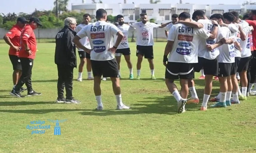 منتخب مصر يختتم التحضيرات لمواجهة البحرين في مباراة ودية
