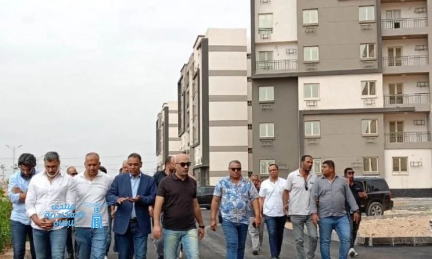 وزير الإسكان يراقب تقدم تنفيذ وحدات سكن موظفي العاصمة في مدينة بدر