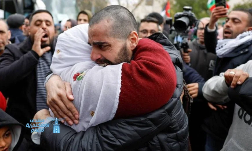 الأوامر تصدر من السجون الإسرائيلية للإفراج عن سجناء فلسطينيين