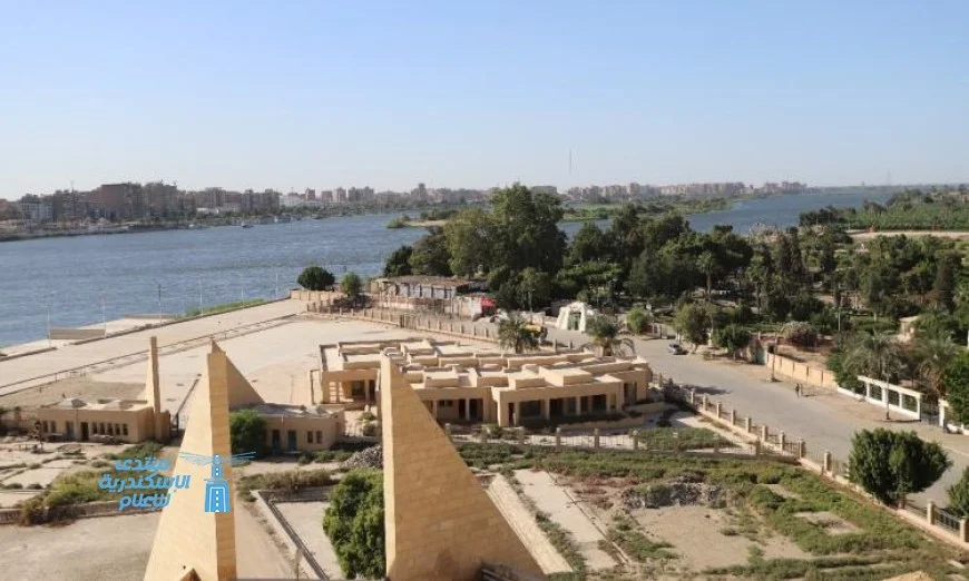الأمين العام للمجلس الأعلى للآثار يواصل جولات تحسين المتحف الآتوني في المنيا