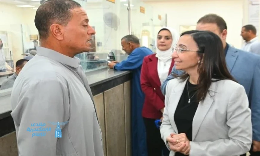 محافظ البحيرة يقوم بزيارة ميدانية لمشروعات خدمية جديدة في قرية الأبعادية بدمنهور