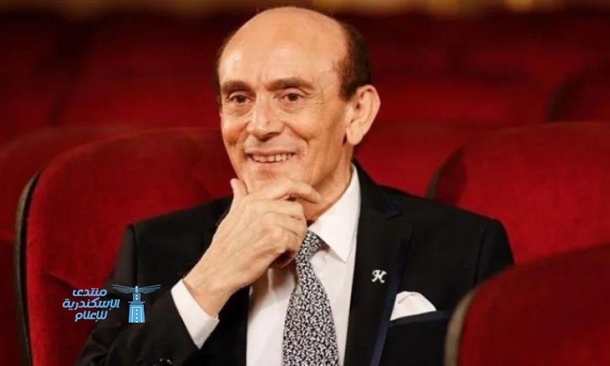 اتحاد المبدعين العرب يكرم الفنان محمد صبحي بالحصول على وسام التفرد