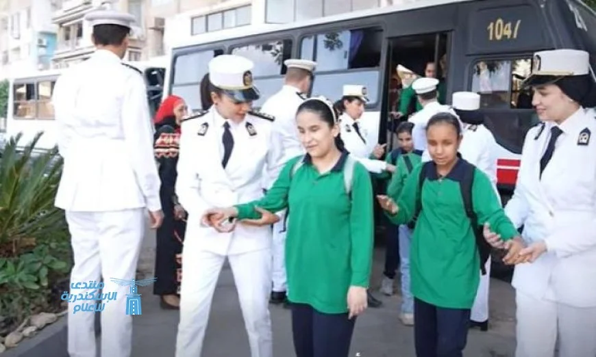 فيديو “الداخلية” تحتفل باليوم العالمي للمكفوفين مع ذوي الإعاقة البصرية