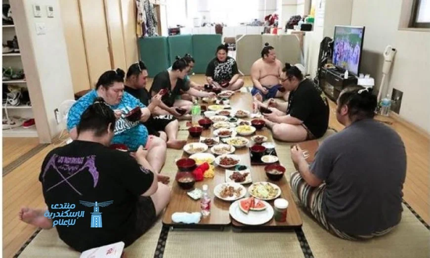 طن من الطعام لدعم مصارعي السومو في المملكة المتحدة