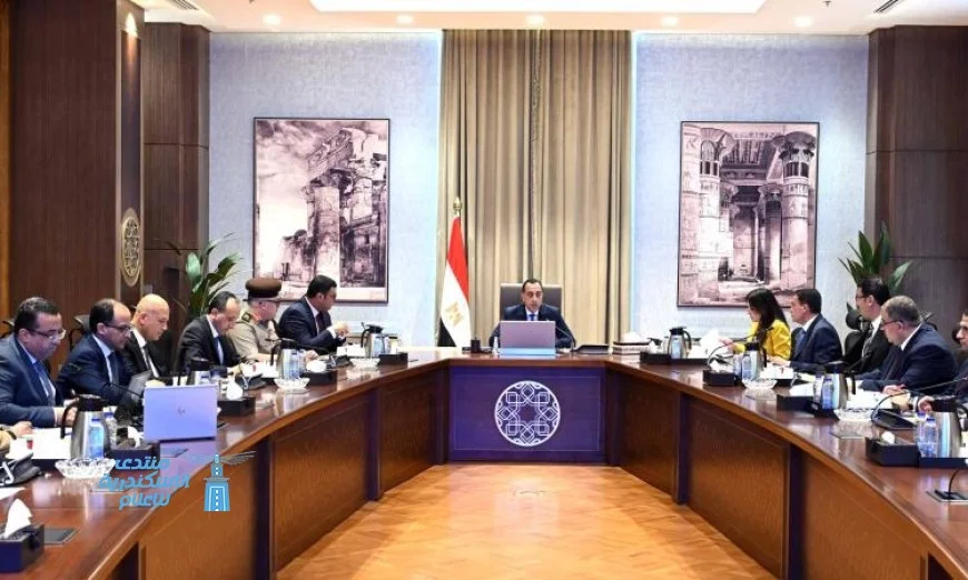 رئيس الوزراء يراقب تقدم مشروع تطوير التجمع العمراني في جزيرة الوراق