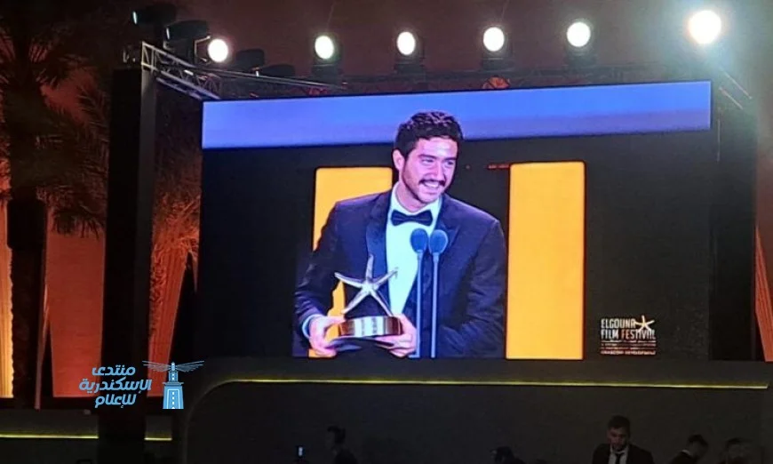 أحمد مالك يحقق إنجازًا تاريخيًا كأول مصري يفوز بجائزة أفضل ممثل في مهرجان الجونة السينمائي