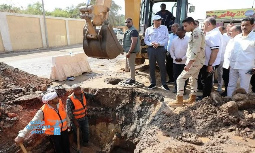 محافظ أسوان يقوم بجولة ميدانية لتفقد نقاط المياه الساخنة في قطاع الشرب والصرف الصحي