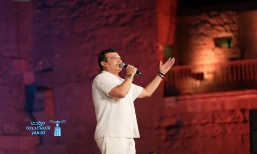 إيهاب توفيق يشعل حفلاً غنائياً مميزاً في أمريكا اليوم