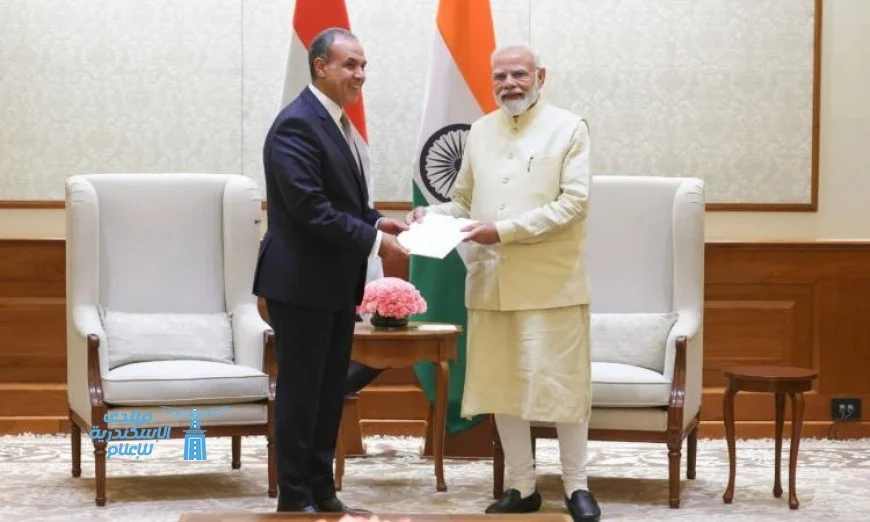 وزير الخارجية يقدم رسالة من رئيس الجمهورية إلى رئيس وزراء الهند لتعزيز العلاقات الثنائية