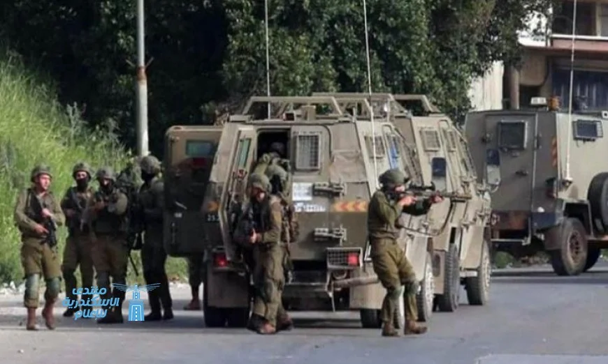 الاحتلال الإسرائيلي يواصل اقتحام كفر قدوم شرق قلقيلية وينفذ مداهمات للمنازل باقتحامات متزايدة