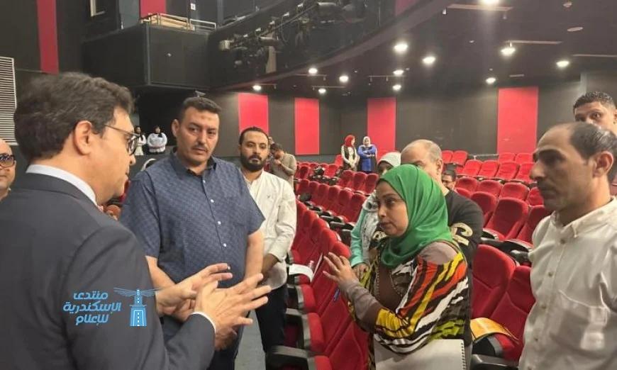 وزير الثقافة يزور المركز الثقافي في الجيزة ويطلع على أبرز فعالياته بالصورة