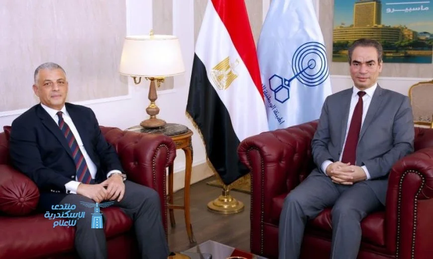 محافظ الإسماعيلية يبحث سبل تعزيز التعاون مع رئيس الهيئة الوطنية للإعلام