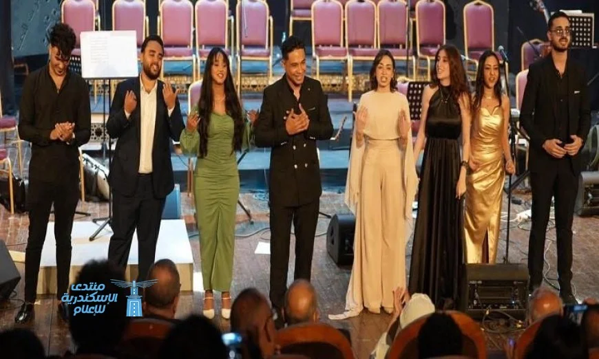 رئيس أكاديمية الفنون تحتفل بتخريج طلاب المعهد العالي للموسيقى العربية مع لقطات مميزة