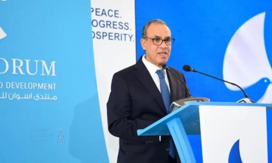 وزير الخارجية يناقش في منتدى أسوان دور إفريقيا كمستقبل التنمية في العقود القادمة