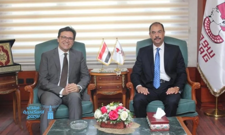 هنو يناقش مع محافظ سوهاج سبل تعزيز التعاون والتنسيق بين الجانبين