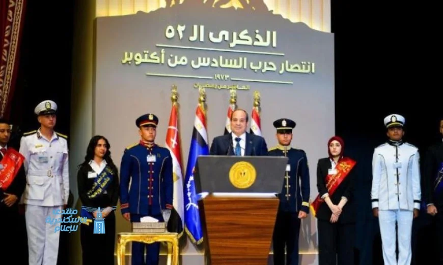 الرئيس السيسي يتفقد الجلسة الثانية من الندوة التثقيفية الـ42 للقوات المسلحة