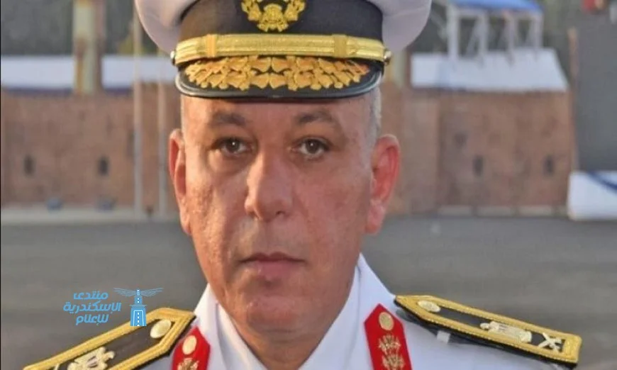 اللواء محمود فوزي يؤكد أهمية تعزيز الكفاءة القتالية وتطوير الأسطول البحري