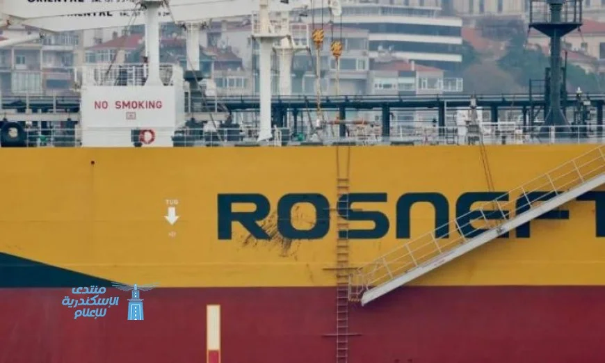 ارتفاع أسعار النفط بنسبة 3 % بعد فرض العقوبات الأمريكية على أكبر منتجي روسيا