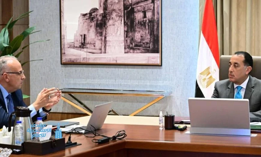 مدبولي يواصل جهوده لتنظيف نهر النيل من التعديات ضمن المشروع القومي للحفاظ على النيل