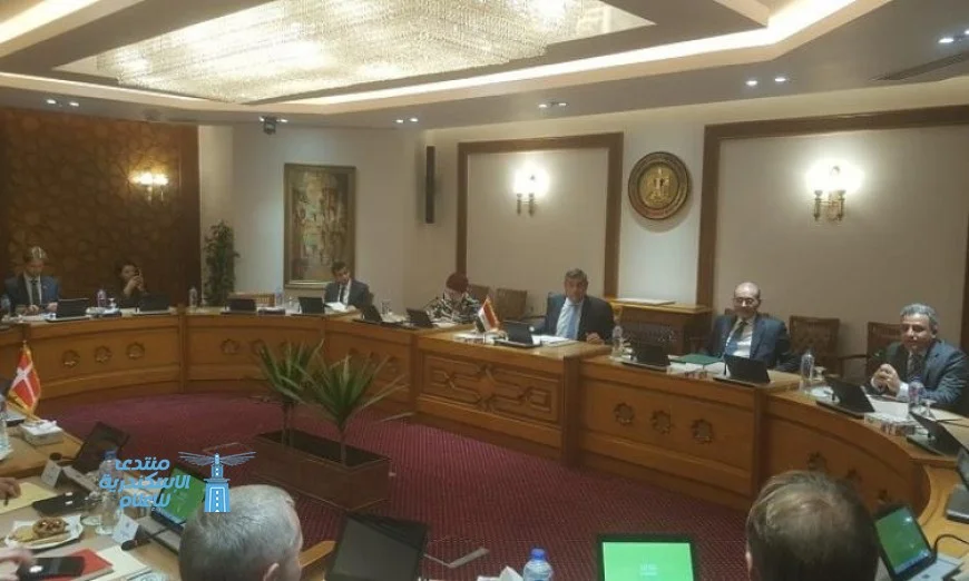 نائب وزير الخارجية يرحب بوفد لجنة العلاقات الخارجية في البرلمان الدنماركي