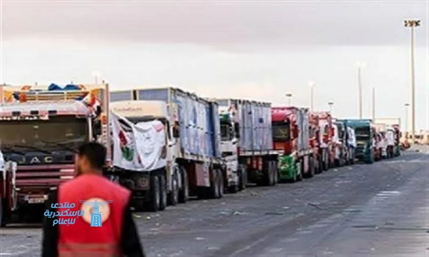 الهلال الأحمر يطلق القافلة رقم 56 “زاد العزة” محملة بـ 8300 طن من المساعدات لغزة