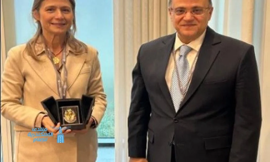 رئيس هيئة الدواء المصرية يستعرض فرص التعاون مع وكالة الأدوية الإسبانية