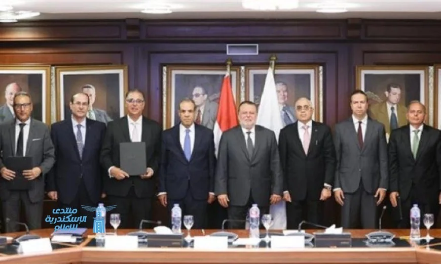 البنك الأهلي يدعم مبادرة فتح حسابات للمصريين بالخارج لتعزيز التواصل المالي