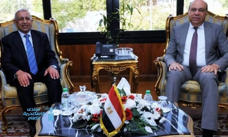 وزير الطيران يؤكد أهمية تعزيز الشراكات العلمية لدعم تطوير قطاع النقل الجوي