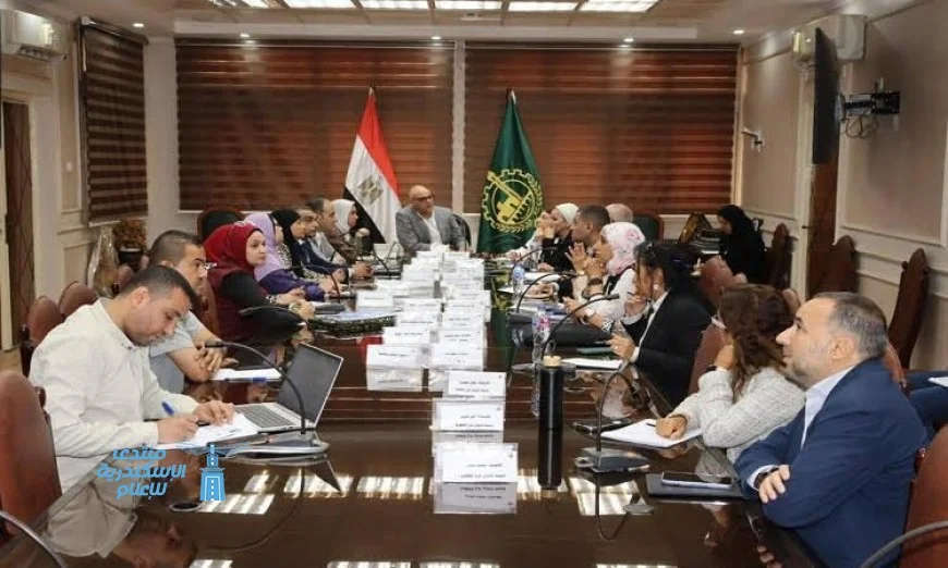 محافظ القليوبية يستعرض مشروع محطة كهرباء مبتكرة من القمامة لتحسين الطاقة النظيفة