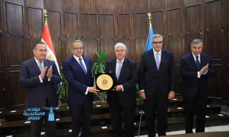 عاشور: تعيين أحد أبناء مصر في قيادة اليونسكو يبرز التقدير العالمي للحضارة المصرية