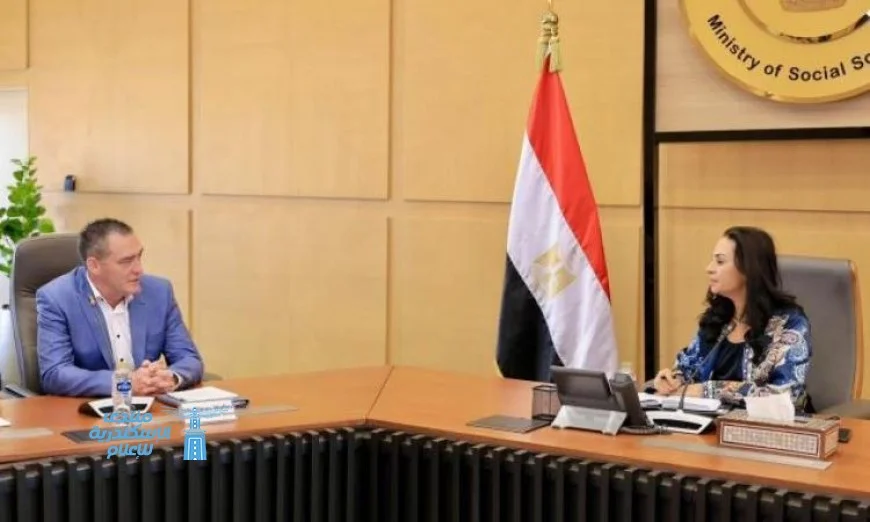 وزيرة التضامن تتعاون مع وفد ألماني لتعزيز صناعة الأطراف الصناعية في مصر