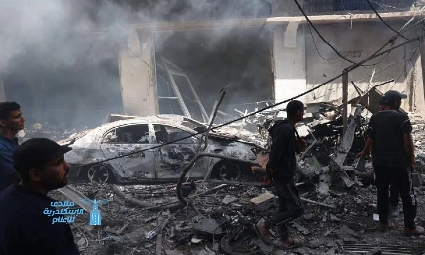 إصابات بين الفلسطينيين جراء غارة للاحتلال على مركبة في قلب قطاع غزة
