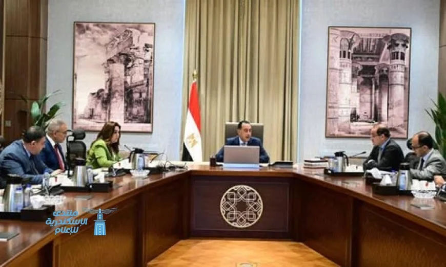 رئيس الوزراء يراقب أهم الملفات المشتركة بين وزارتي التنمية المحلية والمالية