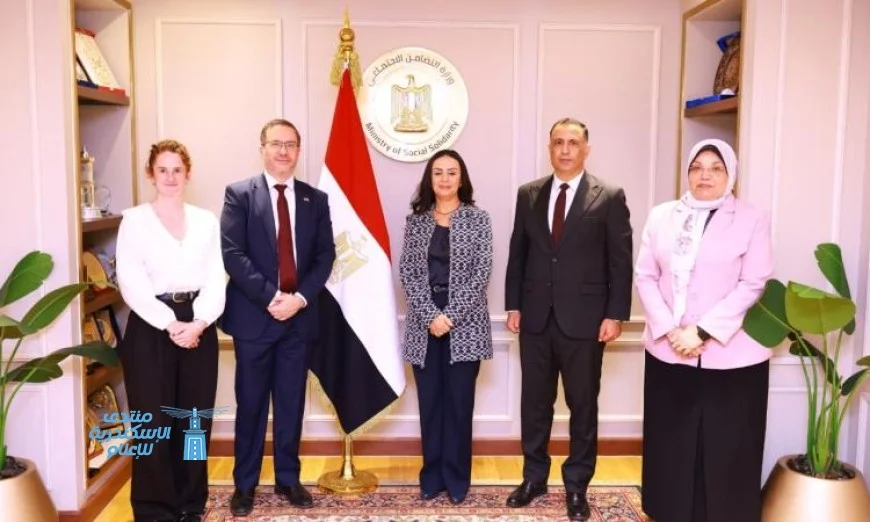 وزيرة التضامن تؤكد عمق العلاقات المتميزة بين مصر وبريطانيا