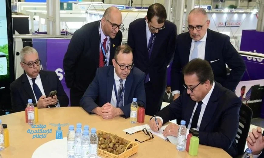 وزير الصحة يناقش مع أبوت تعزيز الشراكة في الرعاية الصحية وتحسين وسائل التشخيص الطبي