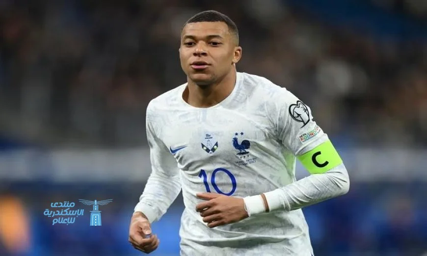 مبابي يحتفي بتسلم جائزة الحذاء الذهبي الأوروبي في مدريد بعد تألقه في موسم استثنائي