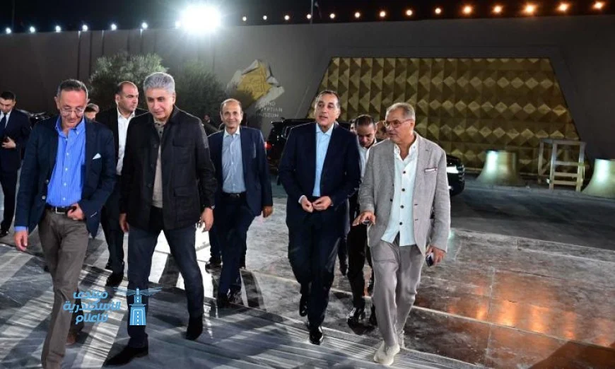 مدبولي يقوم بجولة ميدانية لمتابعة آخر الاستعدادات لحفل افتتاح المتحف